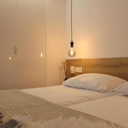 Appartement Hideaway Nr 17 - Amelander Kaap Hollum  Esterno foto