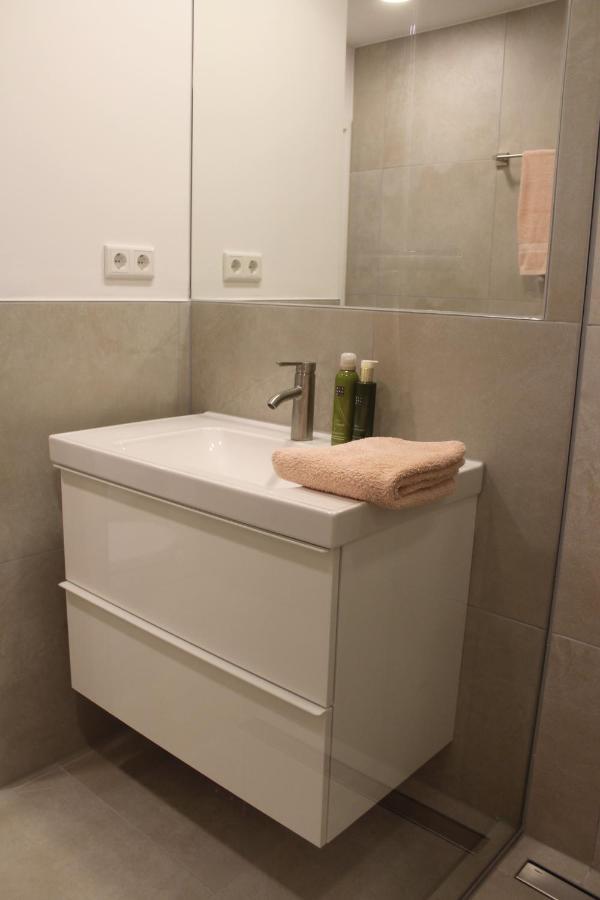 Appartement Hideaway Nr 17 - Amelander Kaap Hollum  Esterno foto