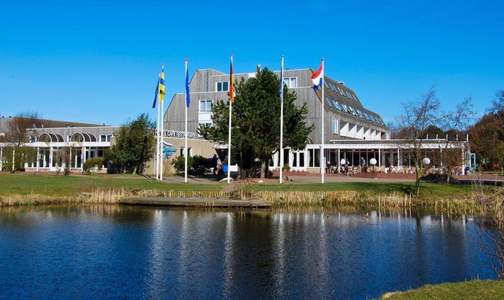 Appartement Hideaway Nr 17 - Amelander Kaap Hollum  Esterno foto
